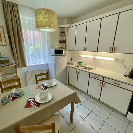 Tavirozsa 1a Apartment Heviz