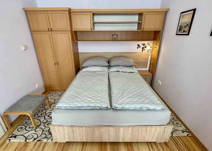 Tavirozsa 1a Апартаменты