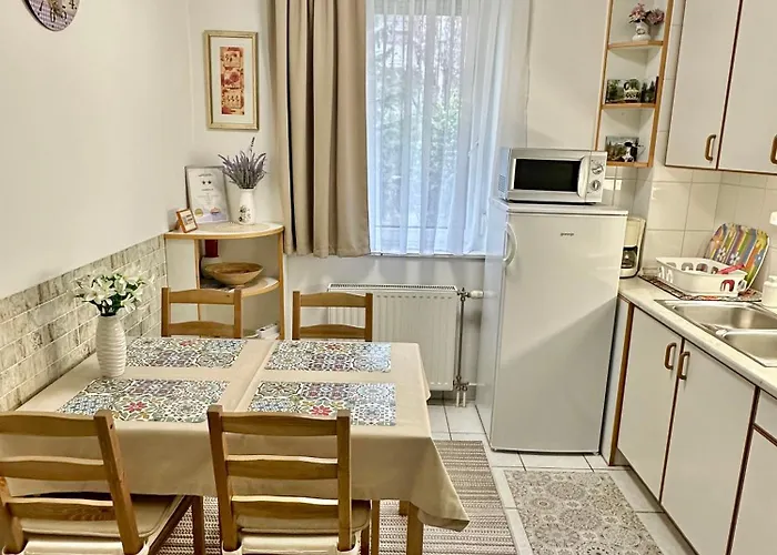 Tavirozsa 1a Апартаменты *